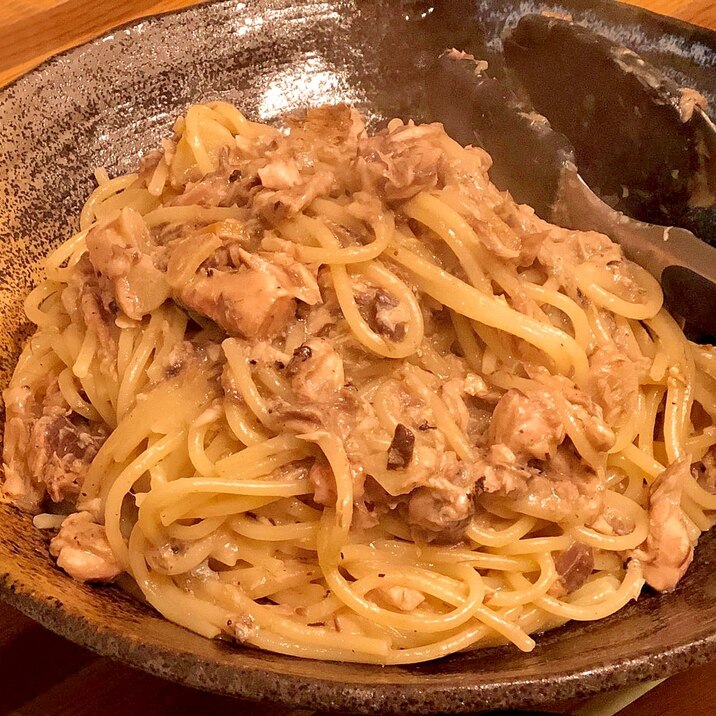 鯖缶でパスタ！レモンバター風味のペペロンチーノ